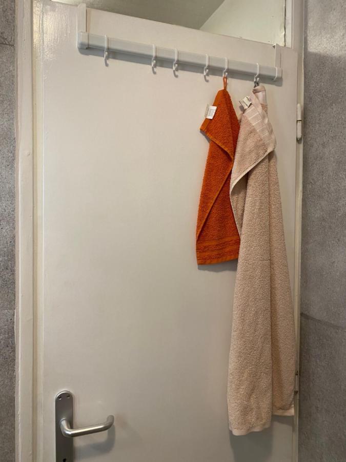 Colorful Urban Oasis Apartment Zagreb Ngoại thất bức ảnh