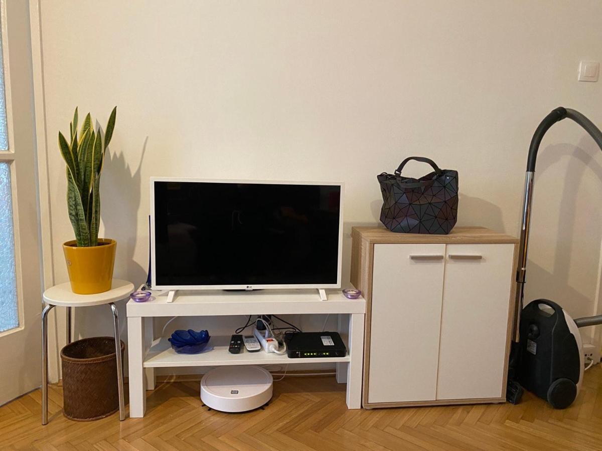 Colorful Urban Oasis Apartment Zagreb Ngoại thất bức ảnh