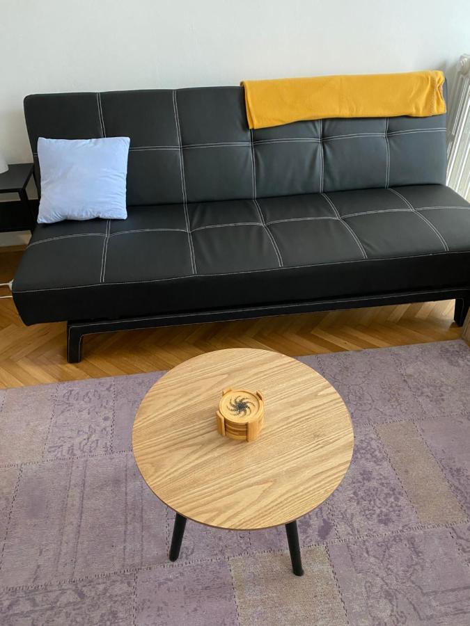 Colorful Urban Oasis Apartment Zagreb Ngoại thất bức ảnh